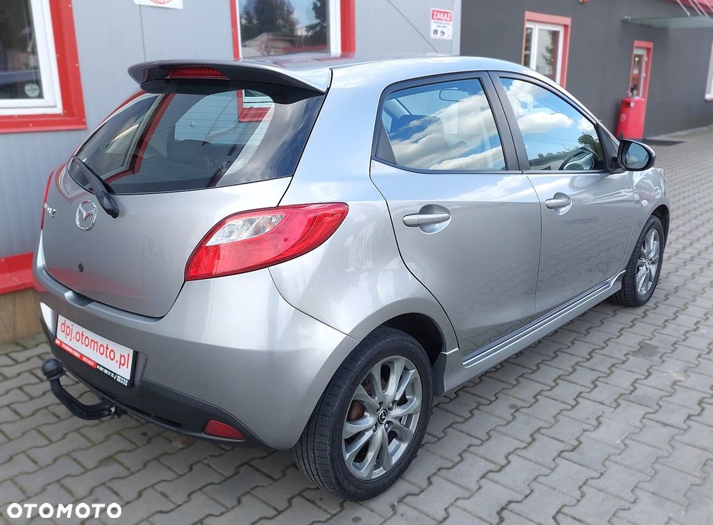 Mazda 2 - 7