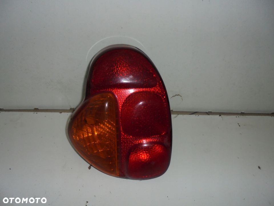 LAMPA LEWA PRAWA TYL TYLNA MULTIPLA - 1