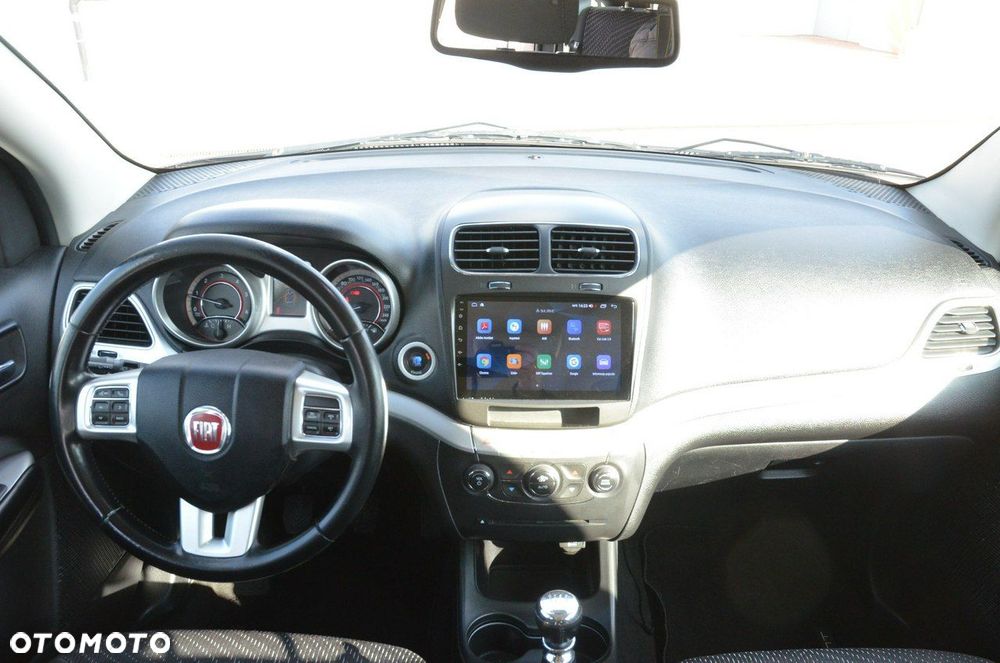 Fiat Freemont 2.0 Multijet Lounge - 23