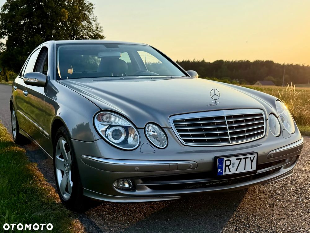 Mercedes-Benz Klasa E 500 Avantgarde - 11