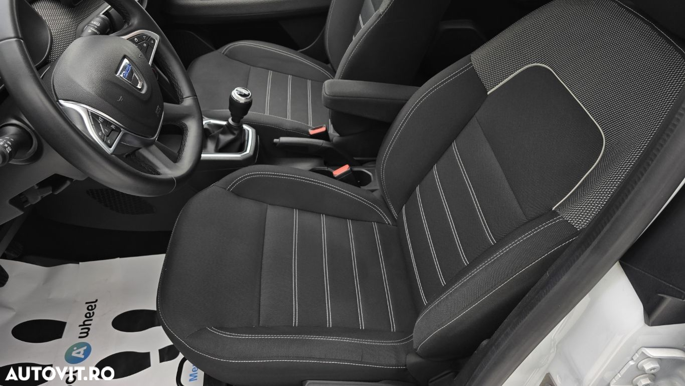 Dacia Sandero - 12