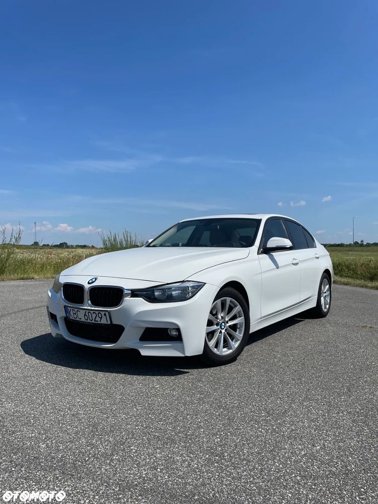 BMW Seria 3 320i xDrive - 1