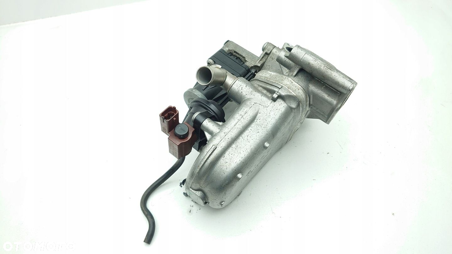 ZAWÓR EGR  CHŁODNICA SPALIN FIAT 1.3 JTD, OPEL 1.3 CDTI EU5 55225296 - 2