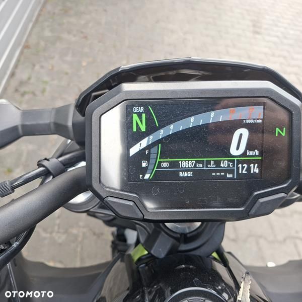 Kawasaki Z 650 - 5