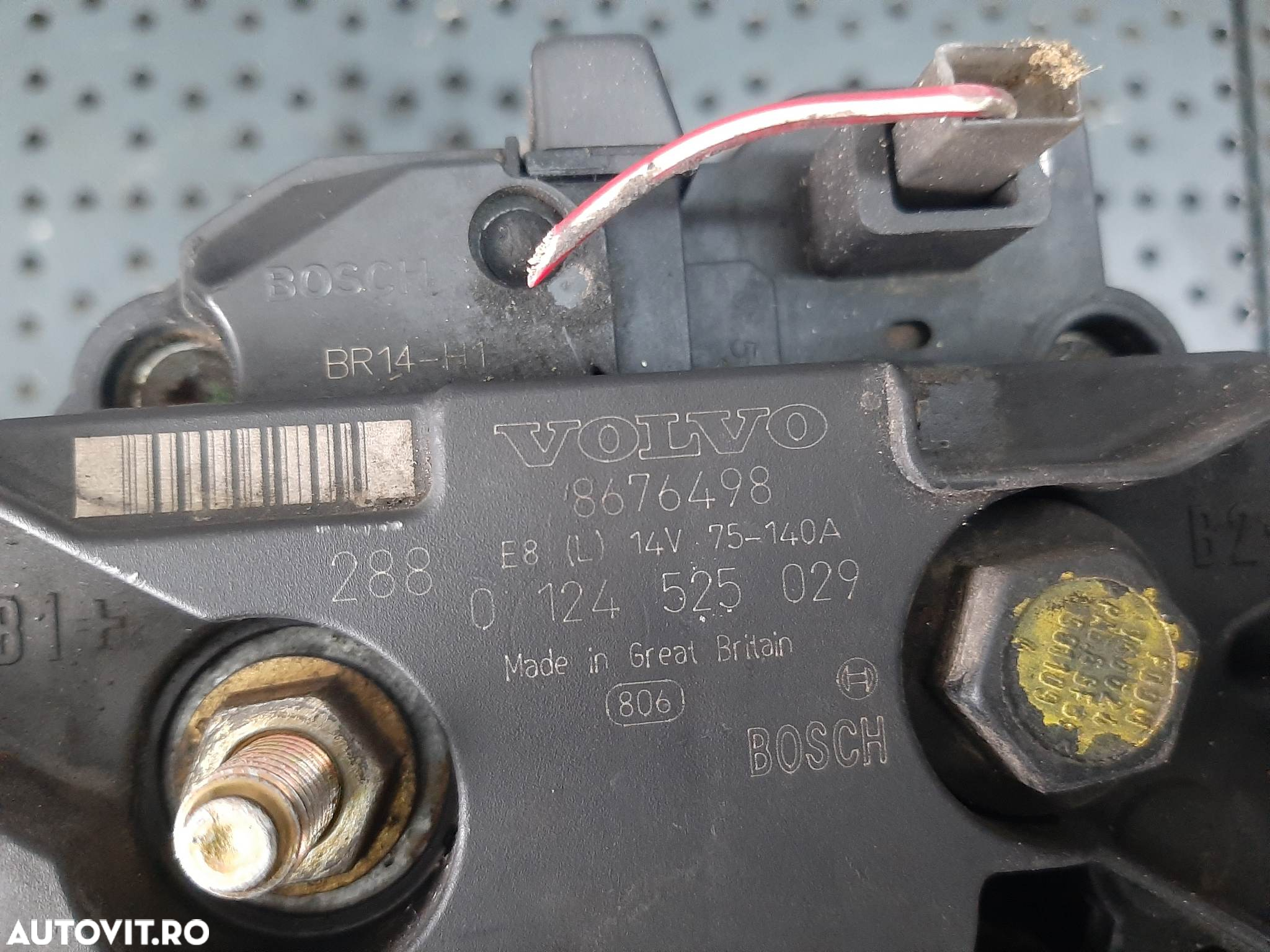 alternator 2.4 d  volvo xc70 v60 v70 s80 s70 v40  s60 8676498 0124525029 - 3