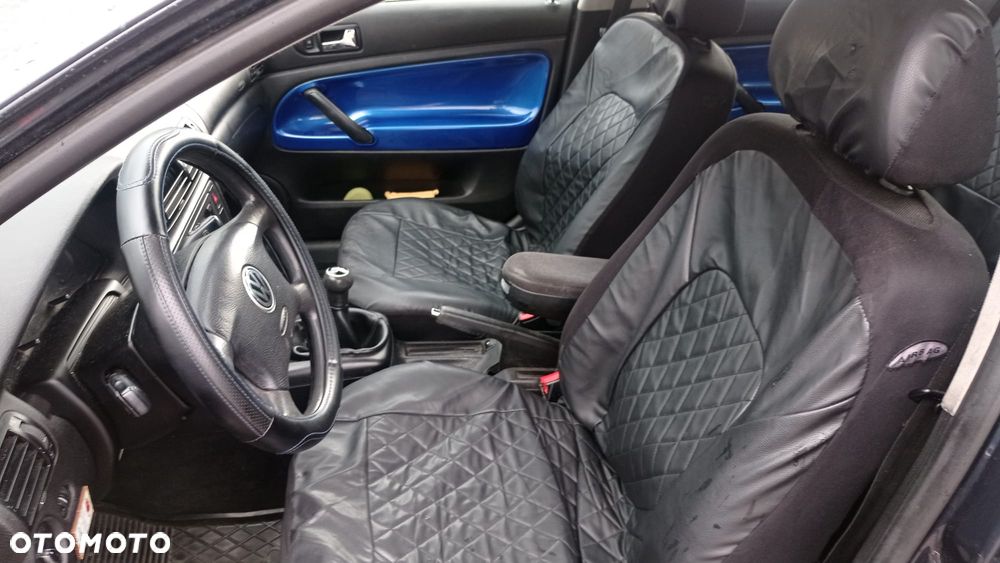 Volkswagen Passat 1.9 TDI Comfortline - 7