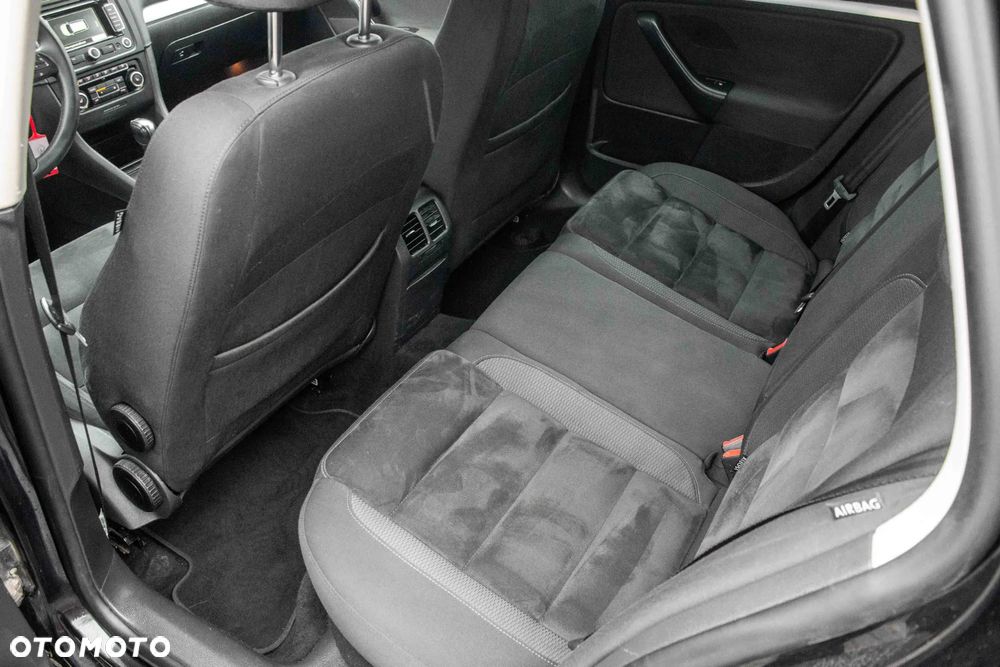 Volkswagen Golf 1.4 TSI Highline Optimum DSG - 20