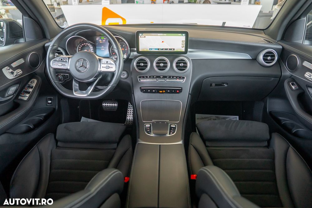 Mercedes-Benz GLC 300 de 4Matic 9G-TRONIC - 22