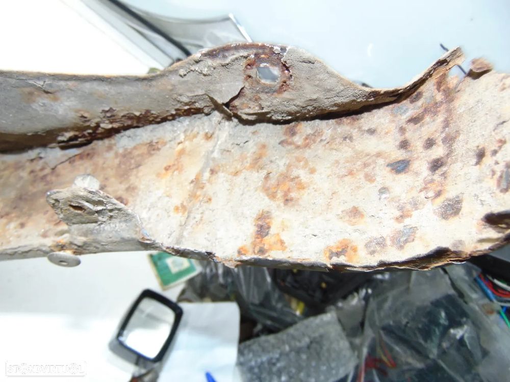 VW Golf iii guarda lamas - 4