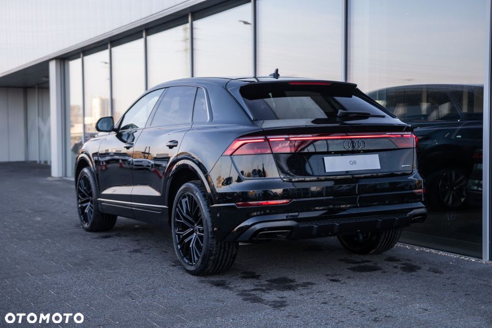 Audi Q8 - 3