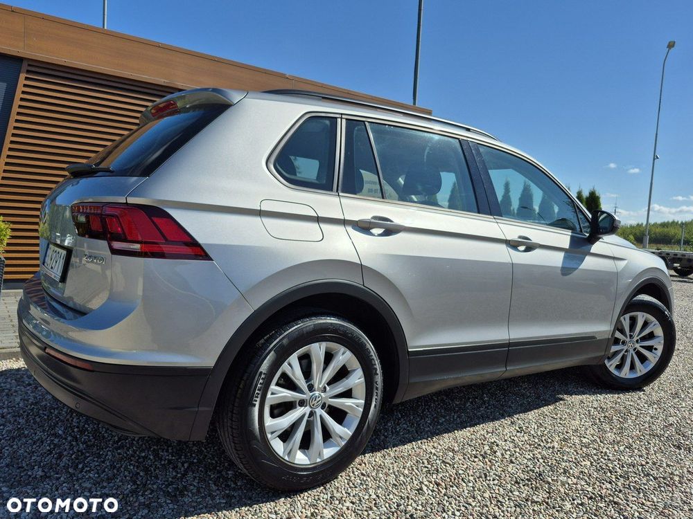 Volkswagen Tiguan - 32
