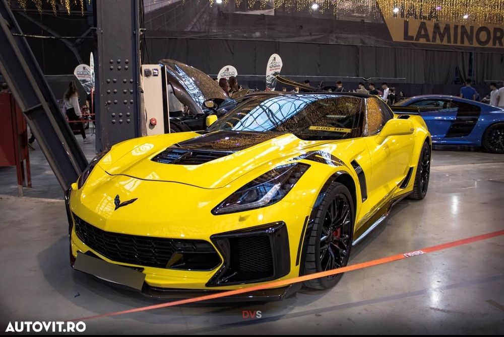 Chevrolet Corvette - 3