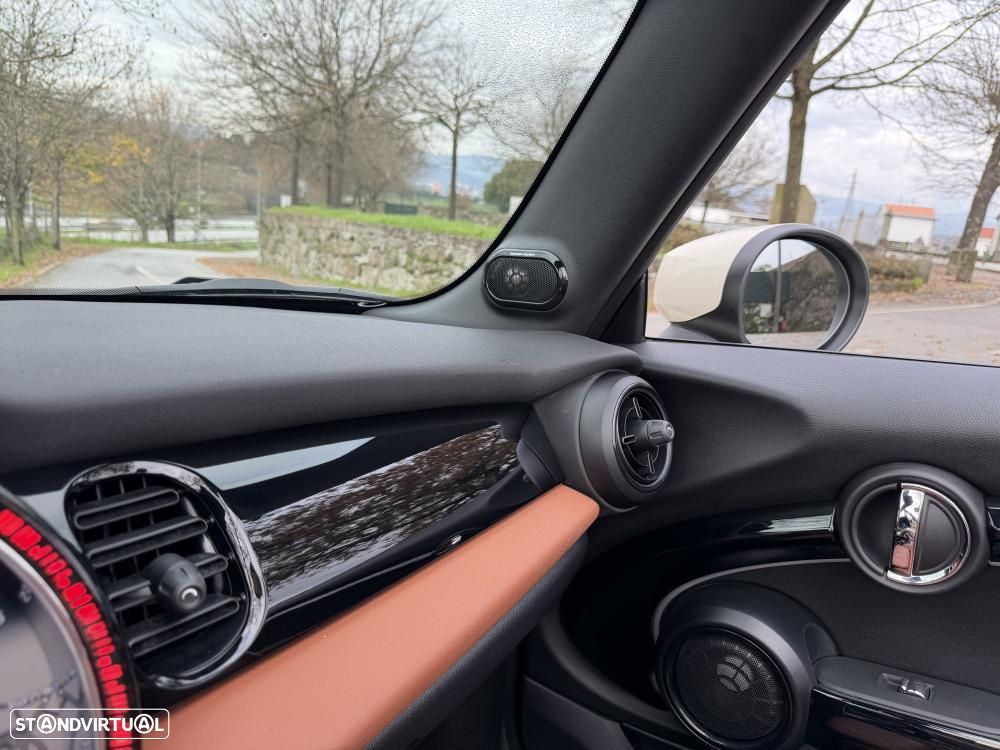 MINI Cabrio John Cooper Works Premium P. JCW Plus - 37