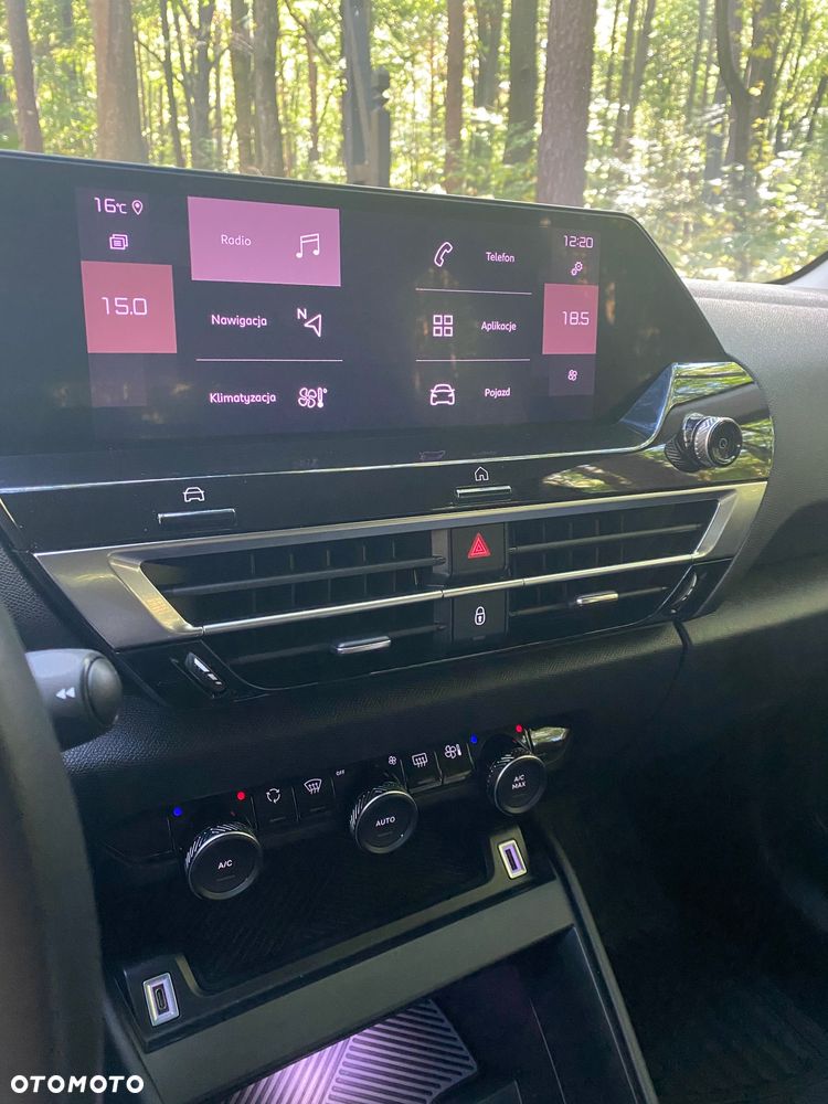 Citroën C4 PureTech 130 Stop&Start EAT8 MAX - 23