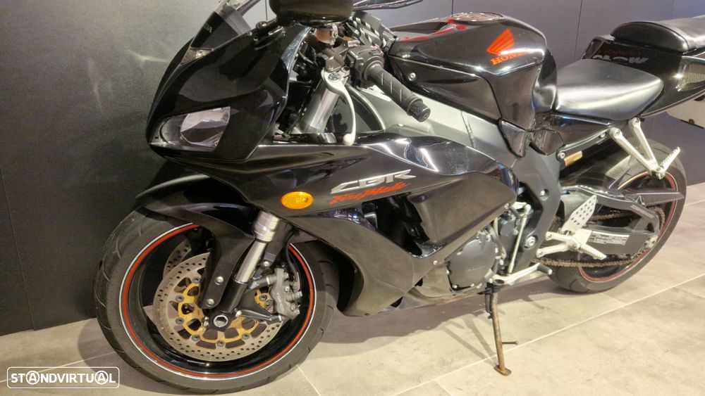 Honda CBR 1000RR - 5