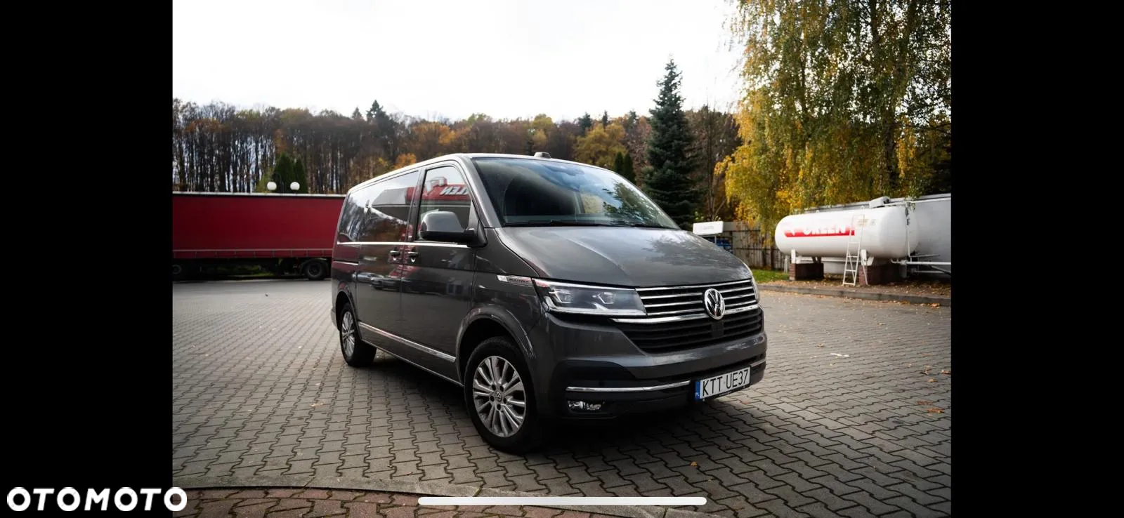 Volkswagen Multivan - 2