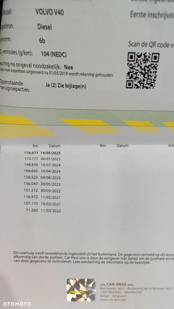 Volvo V40 D3 Geartronic Summum - 39