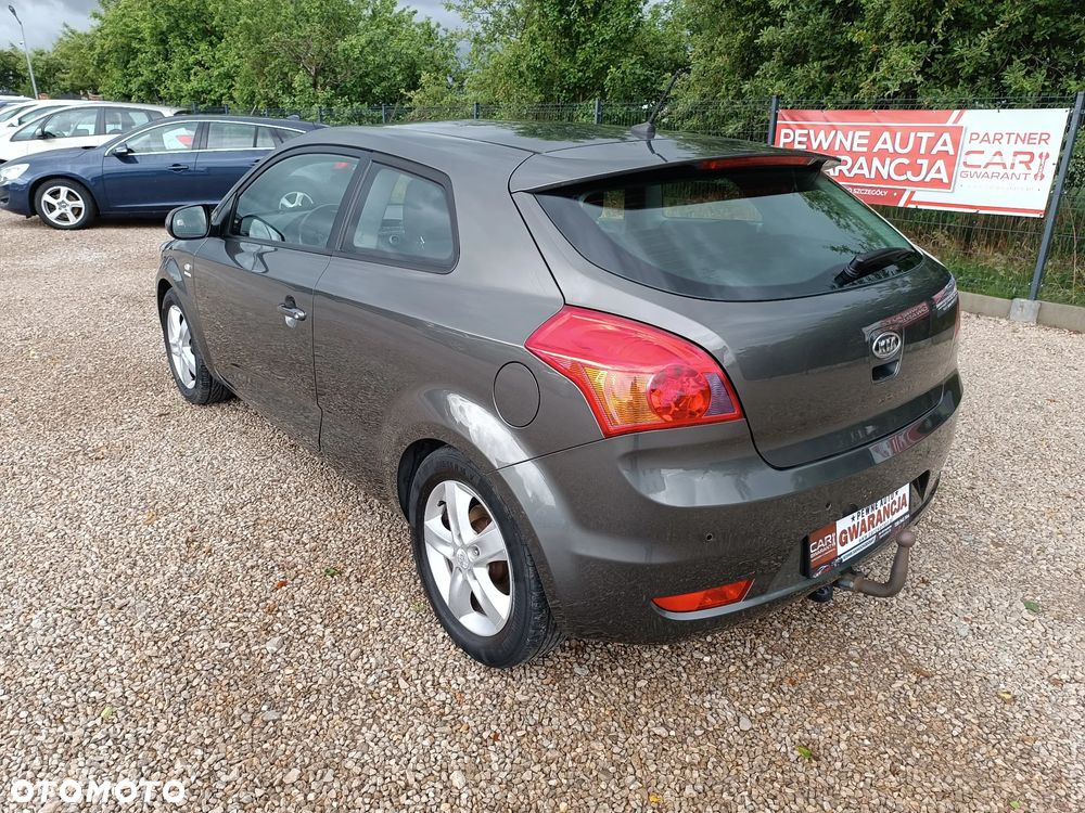 Kia ProCeed 1.6 Crdi Comfort - 21