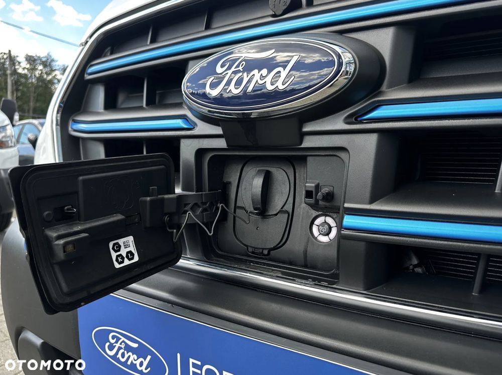 Ford transit - 18