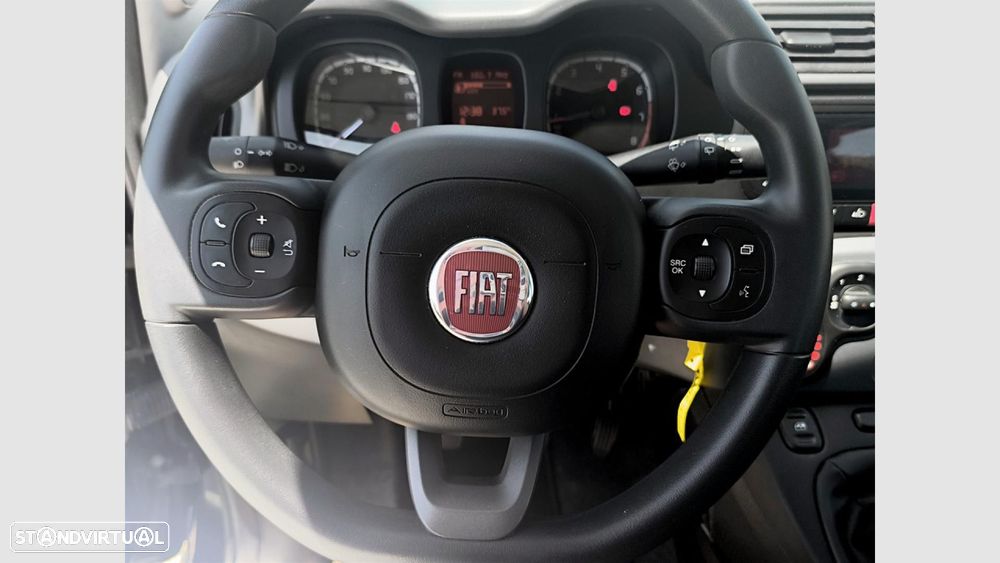 Fiat Panda 1.0 Hybrid City Life — fotografia 15