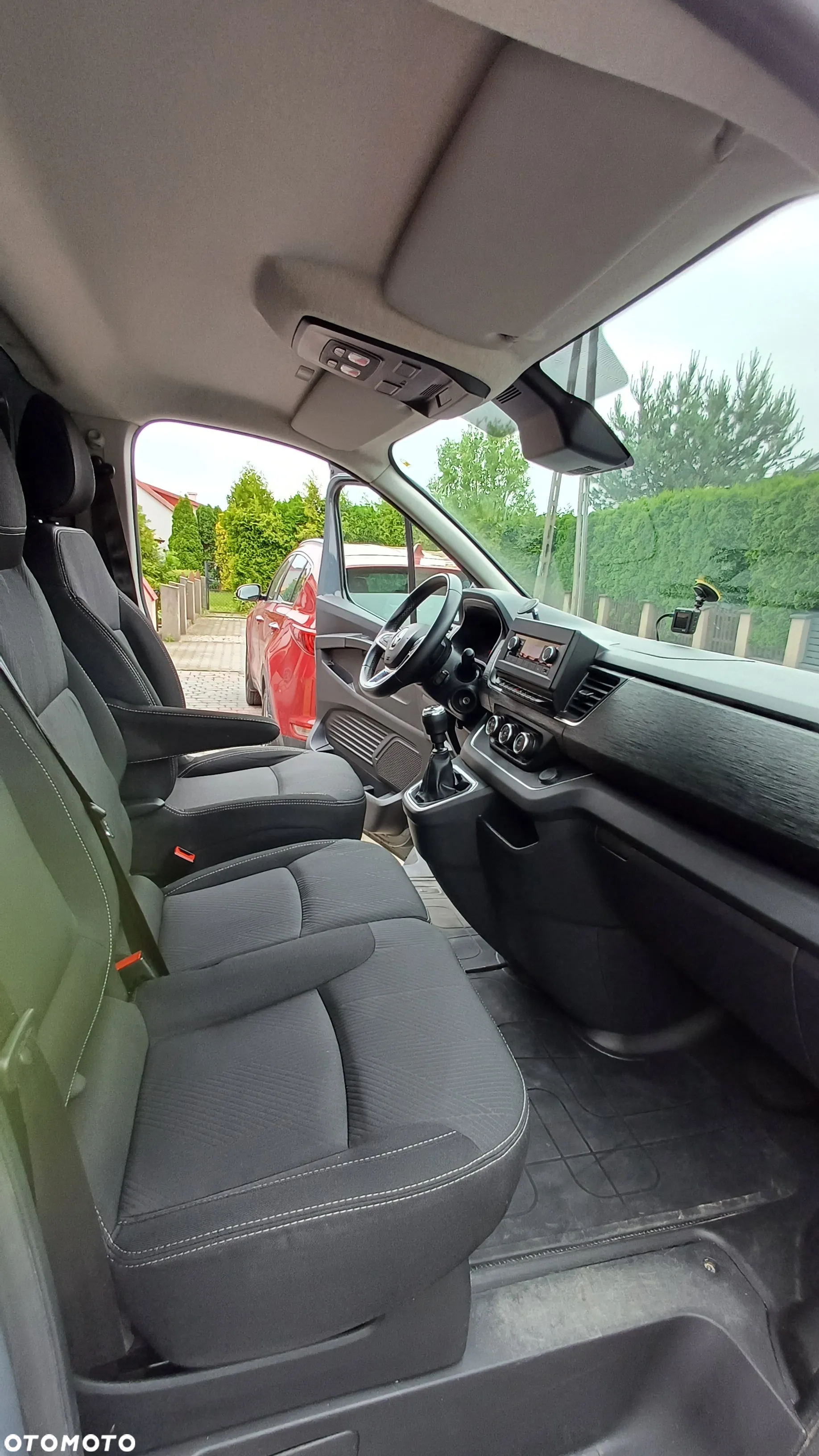 Renault Trafic - 8