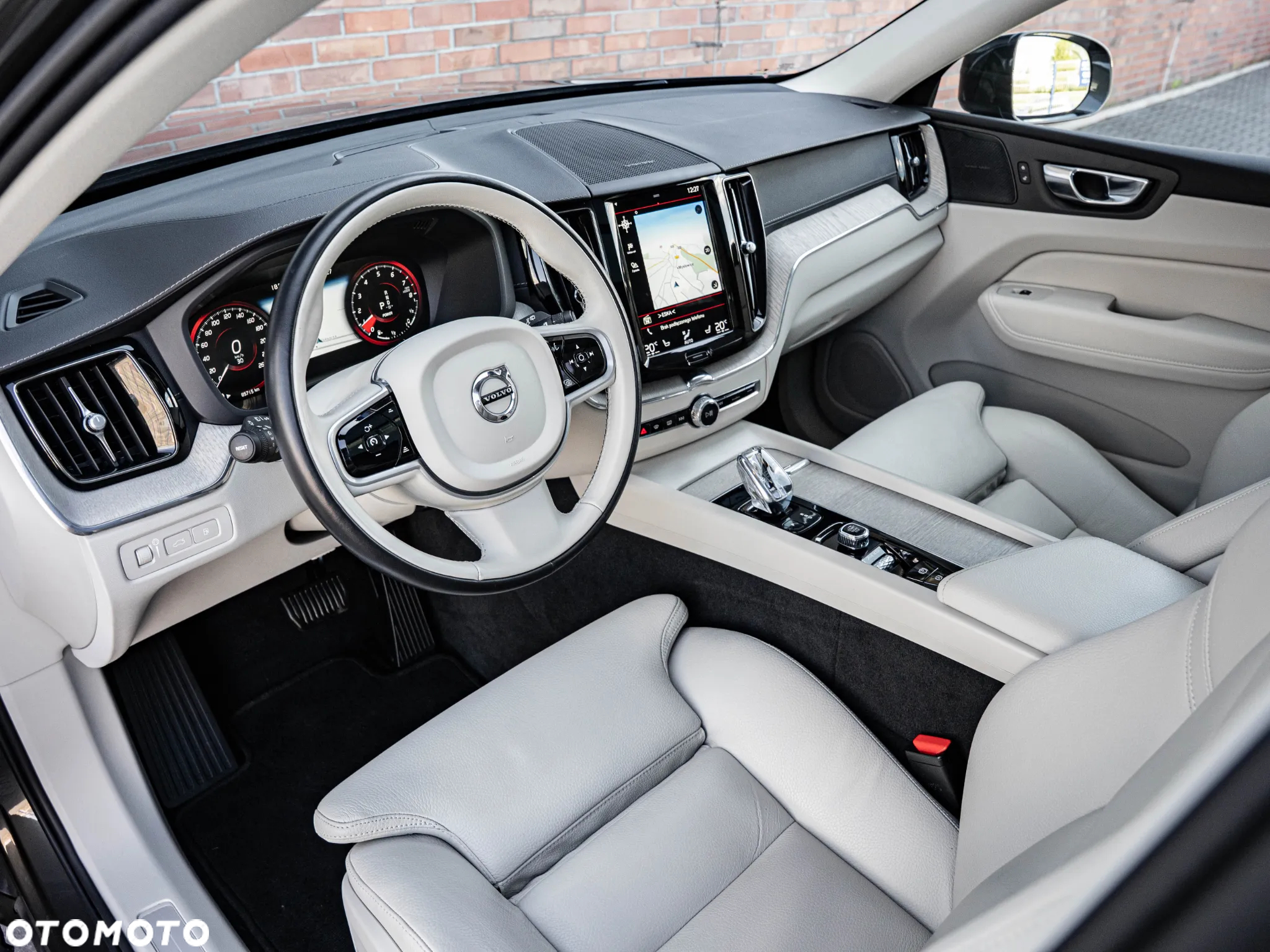 Volvo XC 60 T8 AWD Recharge Geartronic Inscription - 22