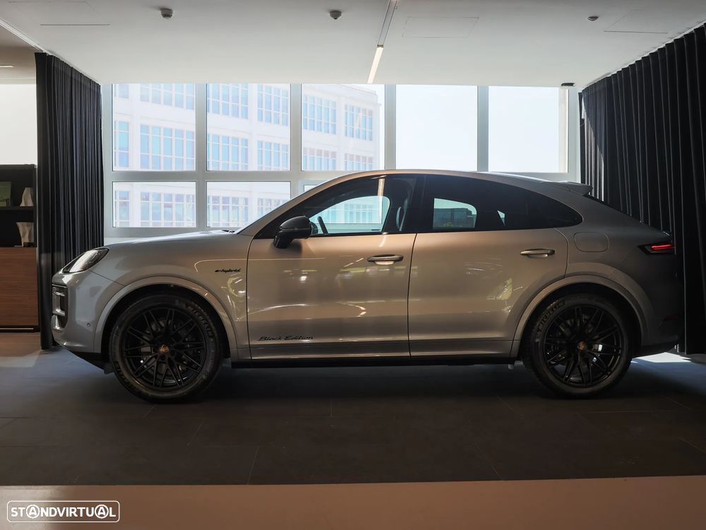 Porsche Cayenne Coupé E-Hybrid Black Edition - 9