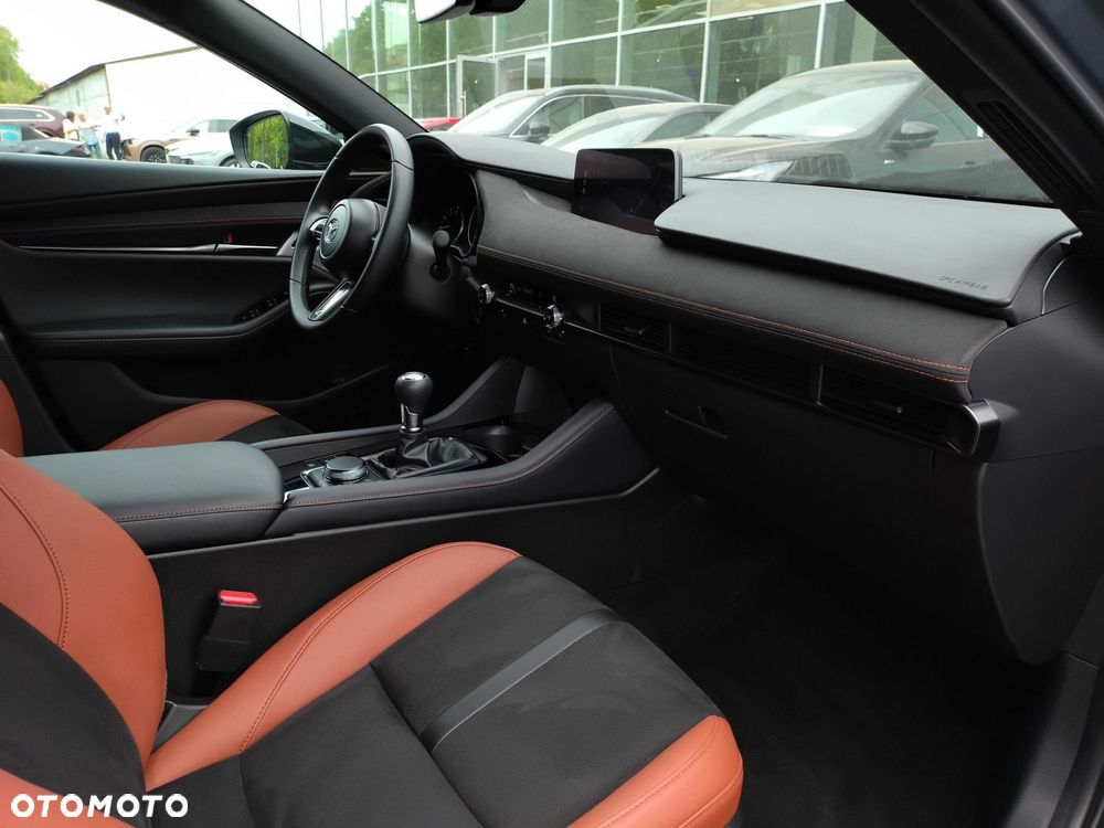 Mazda 3 2.0 mHEV Nagisa - 33