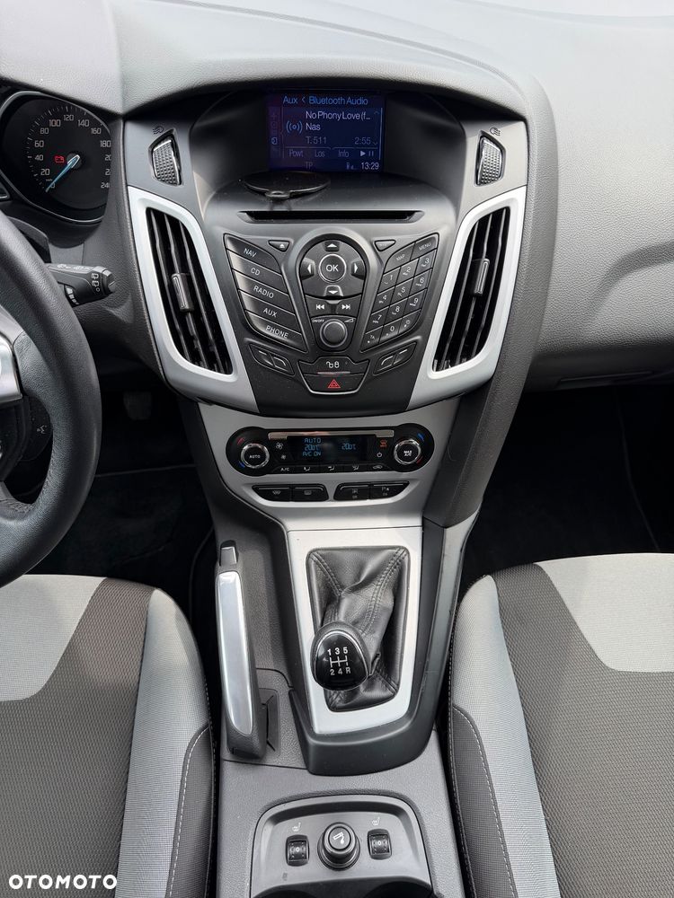 Ford Focus 1.6 TI-VCT Champions Edition - 14