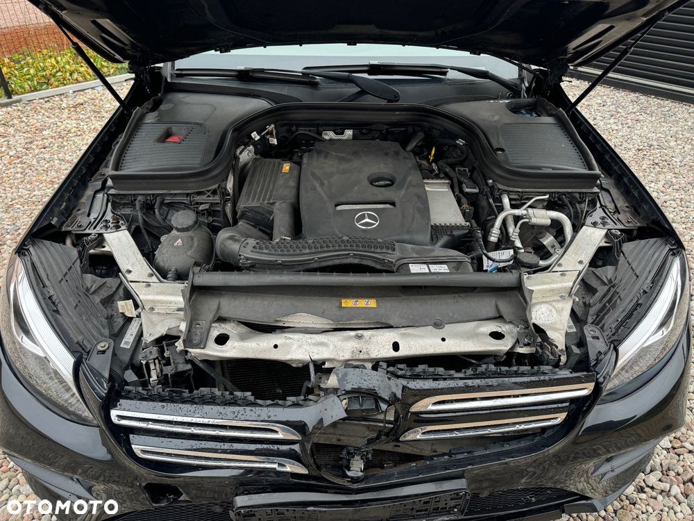 Mercedes-Benz Glc 2018 photo 5