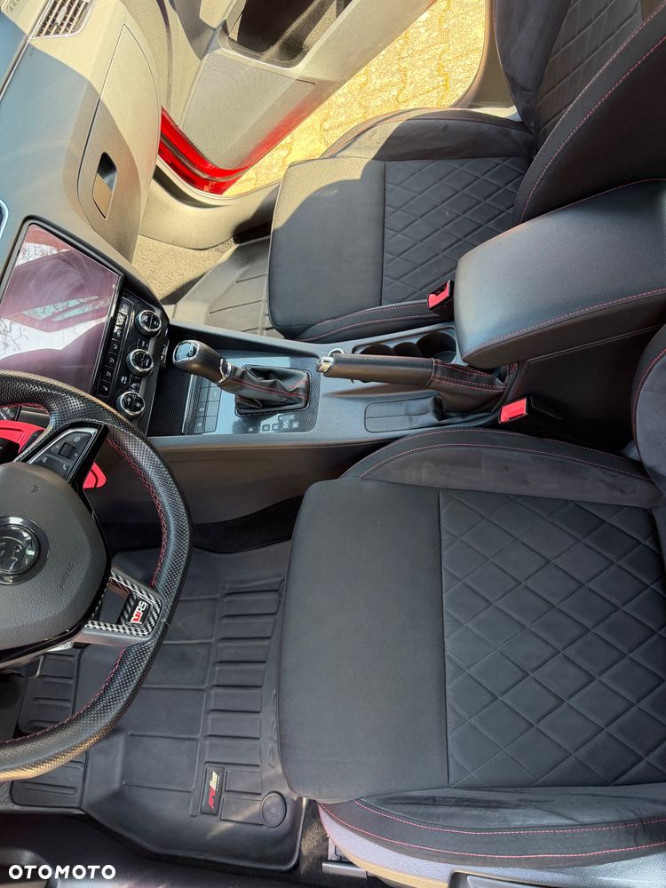 Skoda Octavia 2.0 TDI RS DSG EU6 - 7