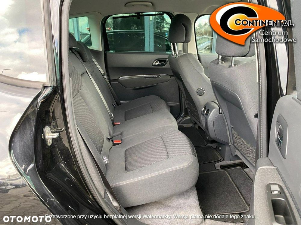 Peugeot 3008 1.6 HDi Premium - 12