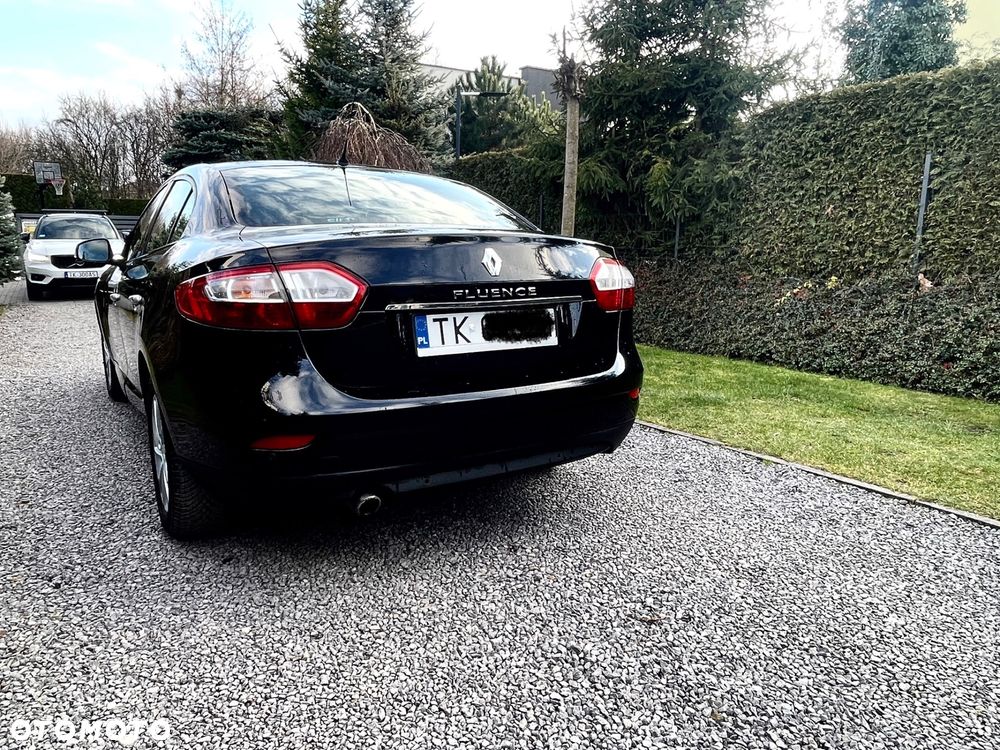 Renault Fluence ver-1-6-16v-limited - 23