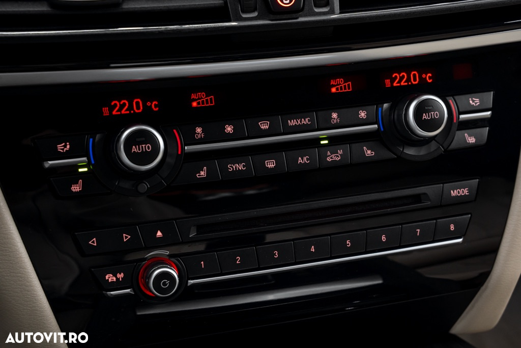 BMW X5 xDrive40d - 37