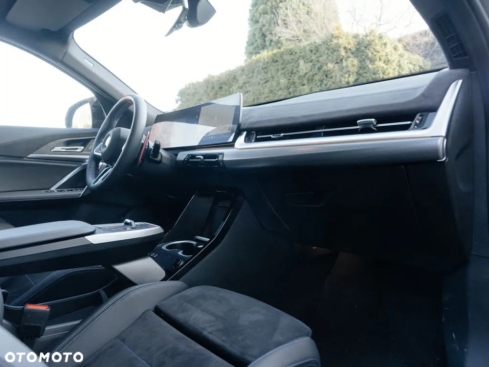 BMW X2 - 8
