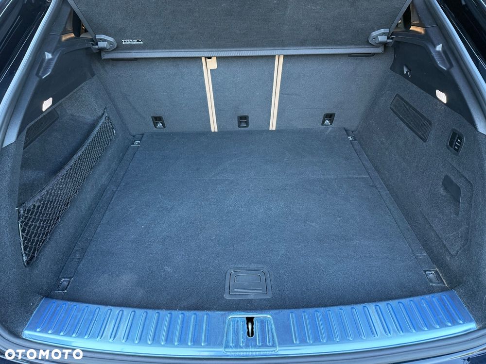 Porsche Cayenne - 18