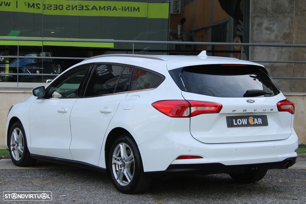 Ford Focus SW 1.5 EcoBlue S&S TITANIUM - 4