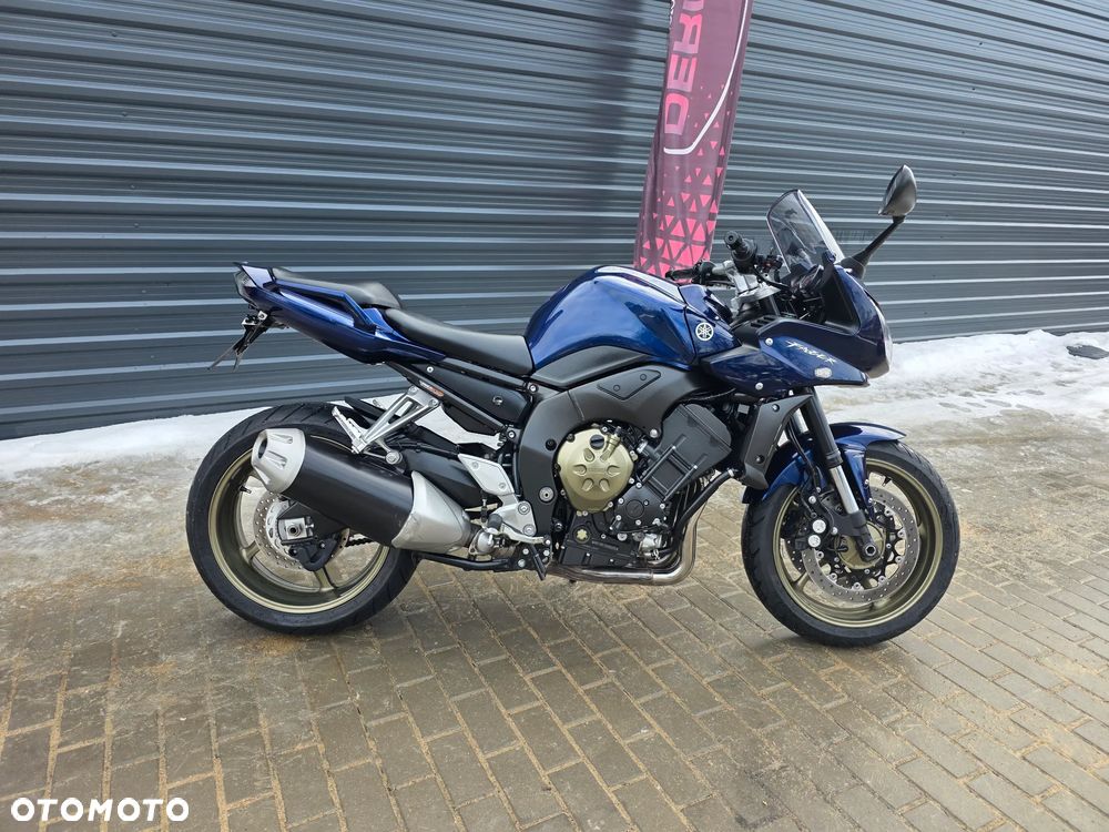 Yamaha FZ - 2