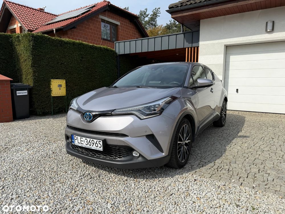 Toyota C-HR 1.8 Hybrid Executive - 1