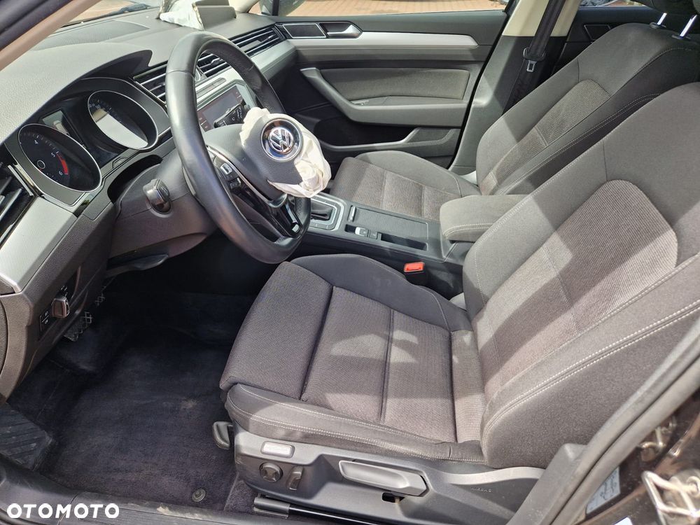 Volkswagen Passat 2.0 TDI BMT Comfortline DSG7 - 12
