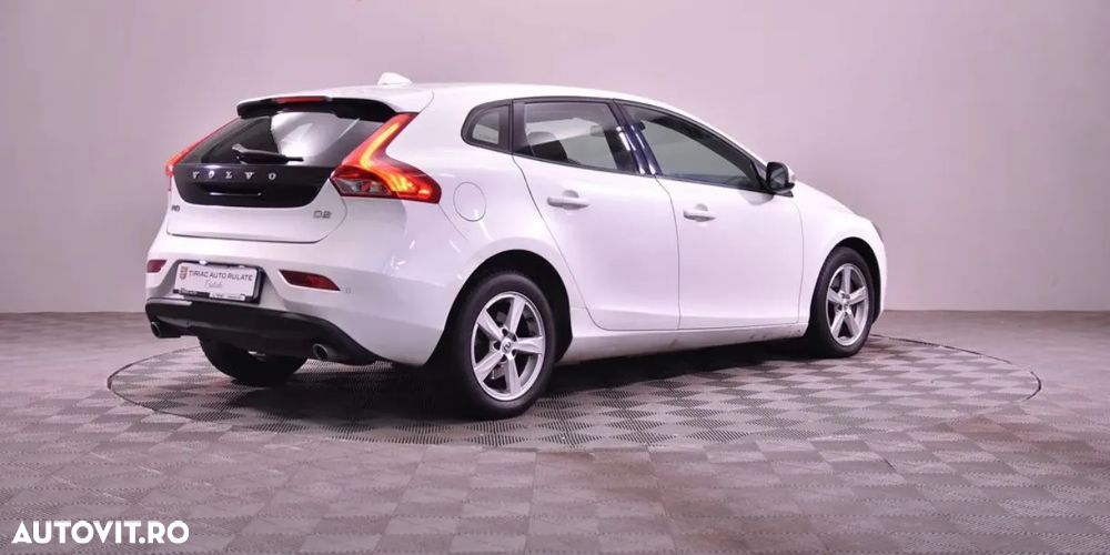 Volvo V40 D2 Aut. Kinetic - 3