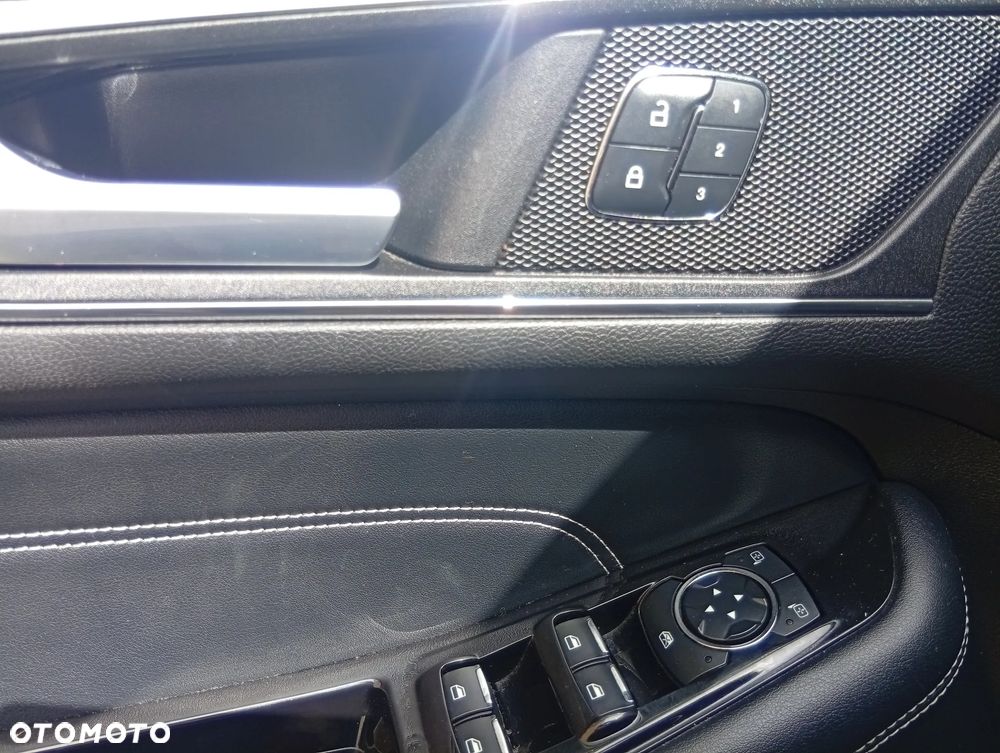 Ford Edge - 19