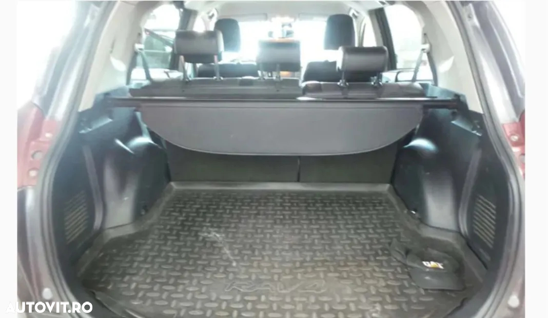 Toyota RAV4 2.2 D-4CAT 4WD Aut Executive - 7