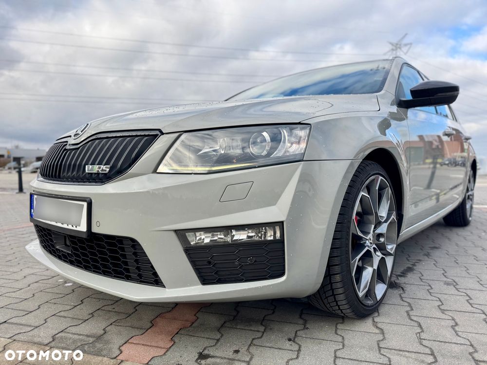 Skoda Octavia 2.0 TDI (Green tec) DSG RS - 4