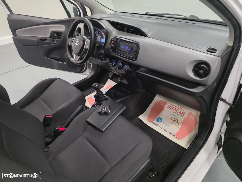Toyota Yaris BIZZ 1.4 D-4D 90CV IVA DEDUTIVEL - 8
