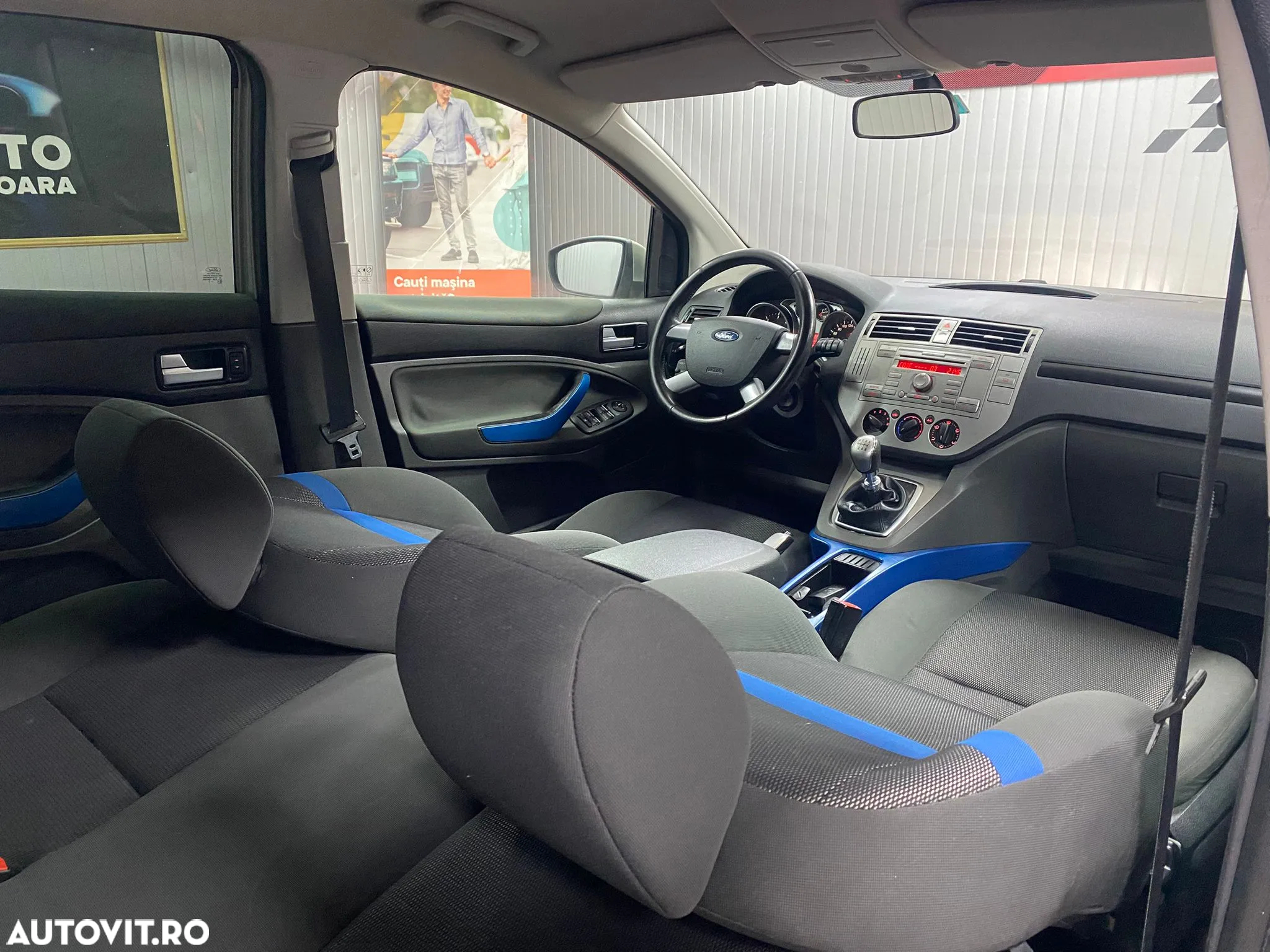 Ford Kuga - 15