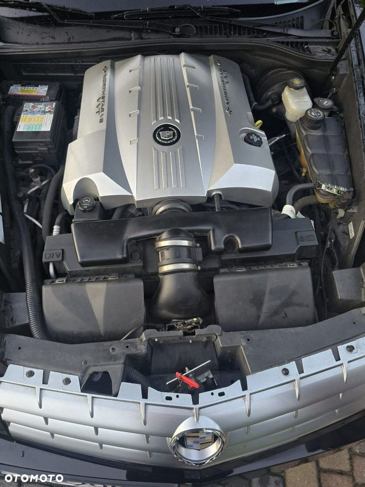 Cadillac XLR - 6