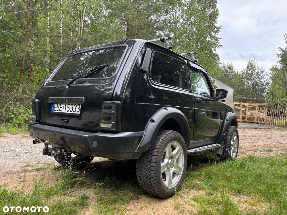 Lada Niva 4x4 - 6