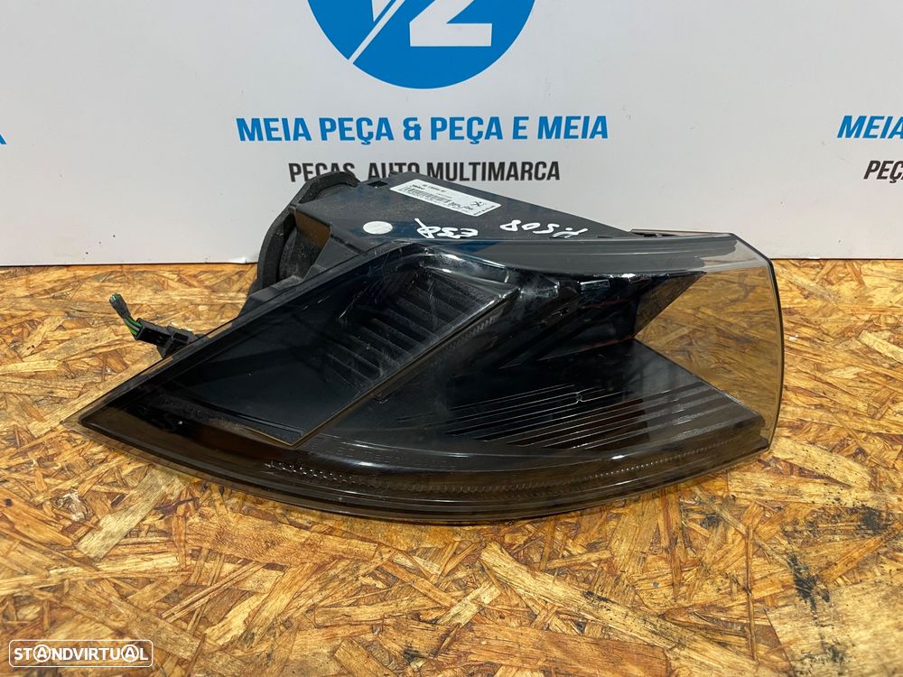 Farolim traseiro esquerdo Peugeot 508 de 2020 - 2
