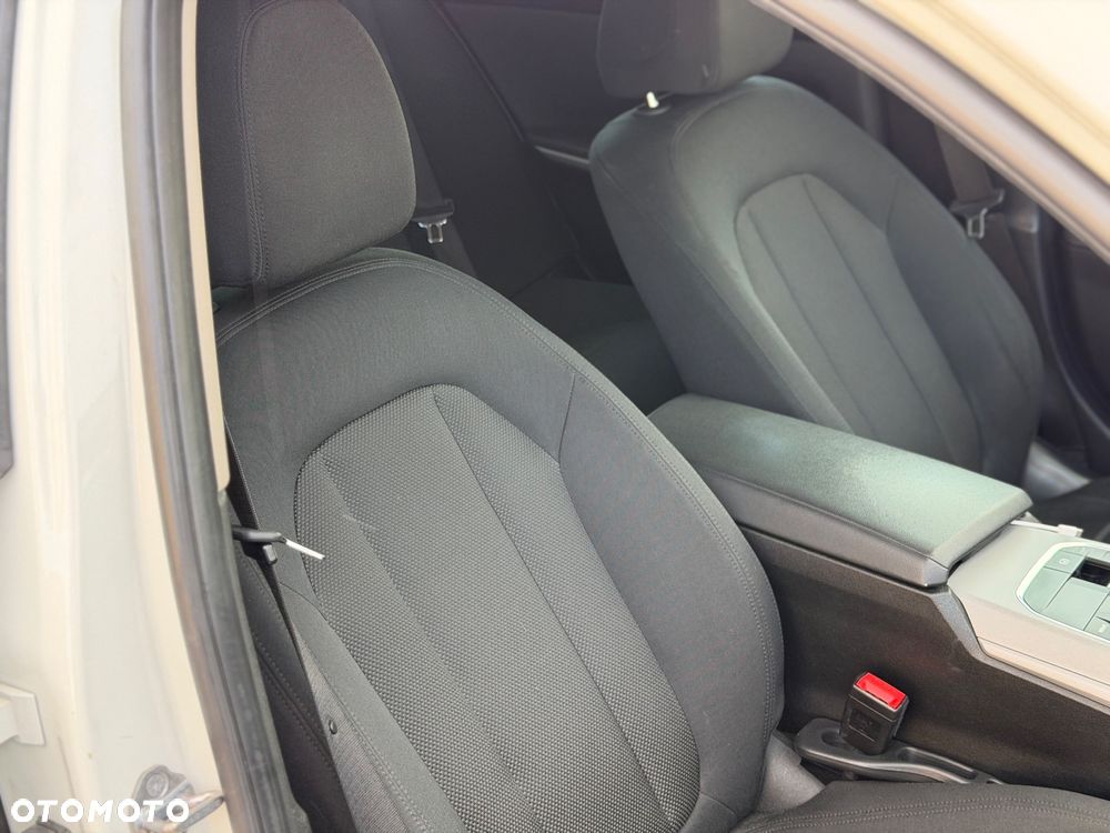 BMW Seria 3 320i Advantage - 16